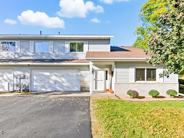 1110 Aston Pl, Burnsville, MN 55337