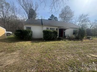 3761 W Greensboro Chapel Hill Rd, Liberty, NC 27298