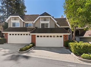 20950 Oxnard St, Woodland Hills, CA 91367