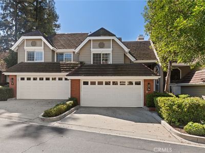 20950 Oxnard St, Woodland Hills, CA, 91367
