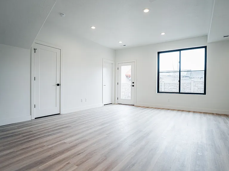5328 W Dosh Ln — Photo 24