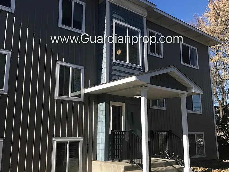735 Tyler St NE #8 — Photo 14