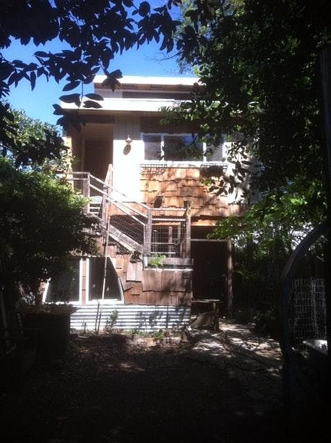 upstairs river view townhome