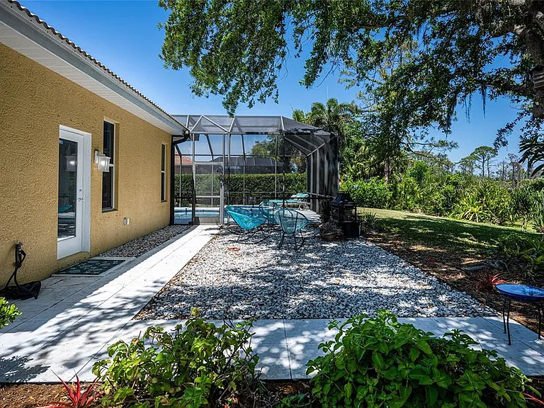 956 Scherer Way — Photo 30