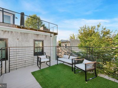 1709 Christian St, Philadelphia, PA, 19146