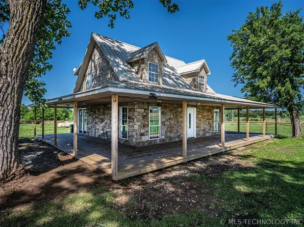 19997 County Road 3 Dr, Ada, OK 74820