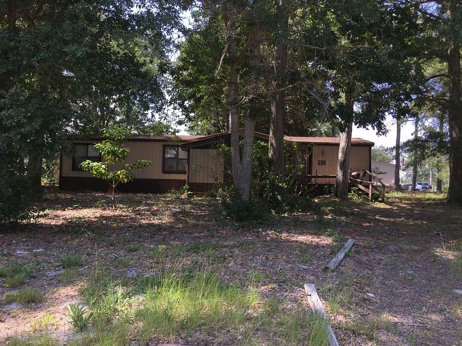 1st image of 733 Magnolia Dr