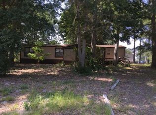 733 Magnolia Dr, Sunset Beach, NC 28468