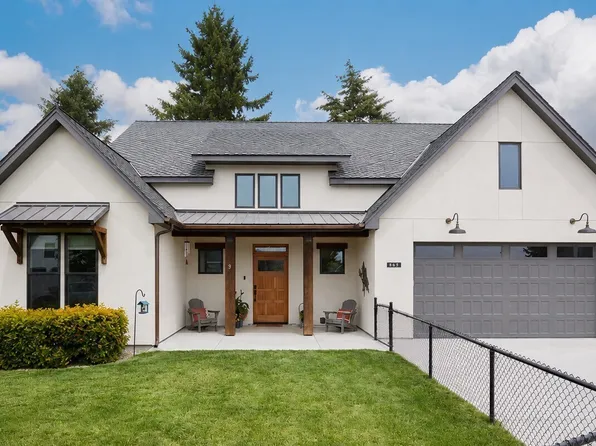 865 NE Makiah Court, College Place, WA 99324