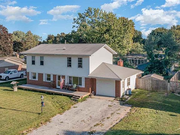 2nd image of 6367 Belmont Pl