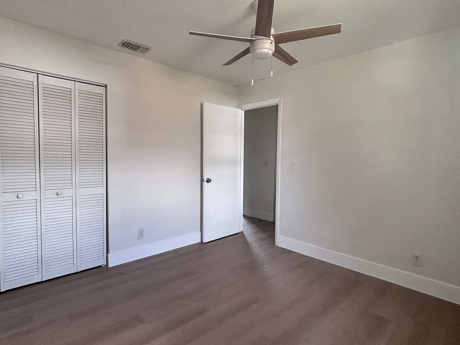 58th St, West Palm Beach — Photo 2