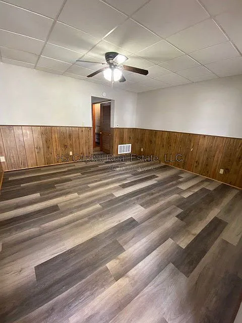 2 bed, 1.0 bath, $850 — Photo 2