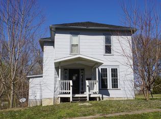 1047 Main St, Hamilton, IL 62341