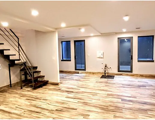 Rented by East Williamsburg Realty Inc | media 18