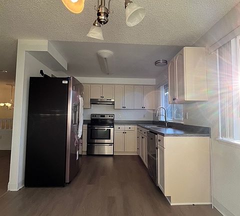 new countertop, dishwasher, refer