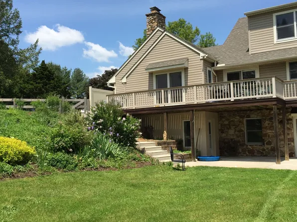 2401 Brintons Bridge Rd, West Chester, PA 19382