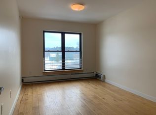 30 S Village Grn APT 203, Middlebury, VT 05753