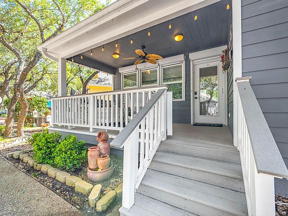 3rd image of 1508 Cottage Loop Dr