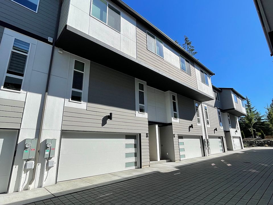 1st image of 21525 50th Ave W