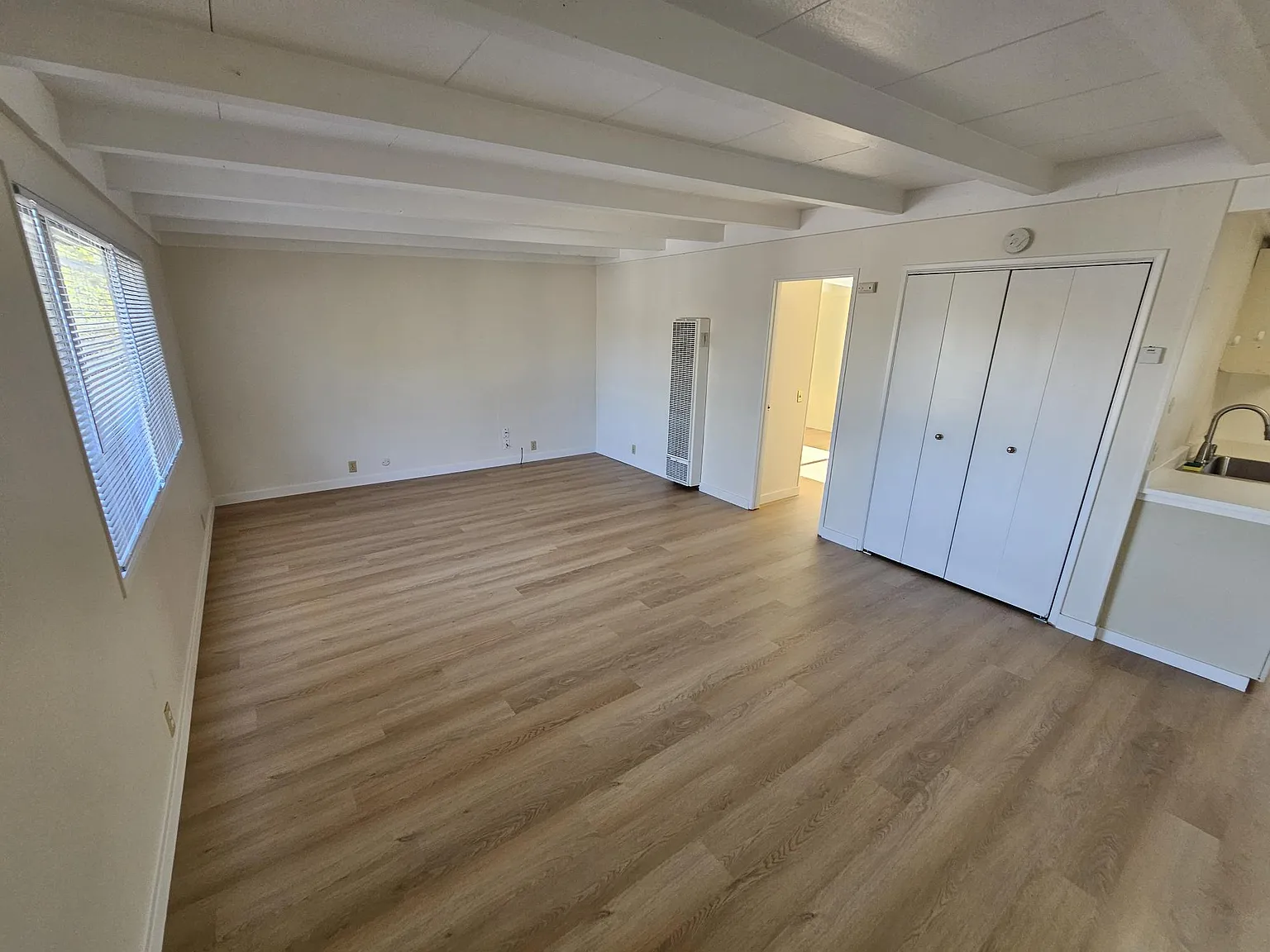 1 bed, 728 sqft, $1,850 — Photo 3