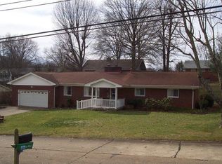 5443 Williams Dr, Cross Lanes, WV 25313