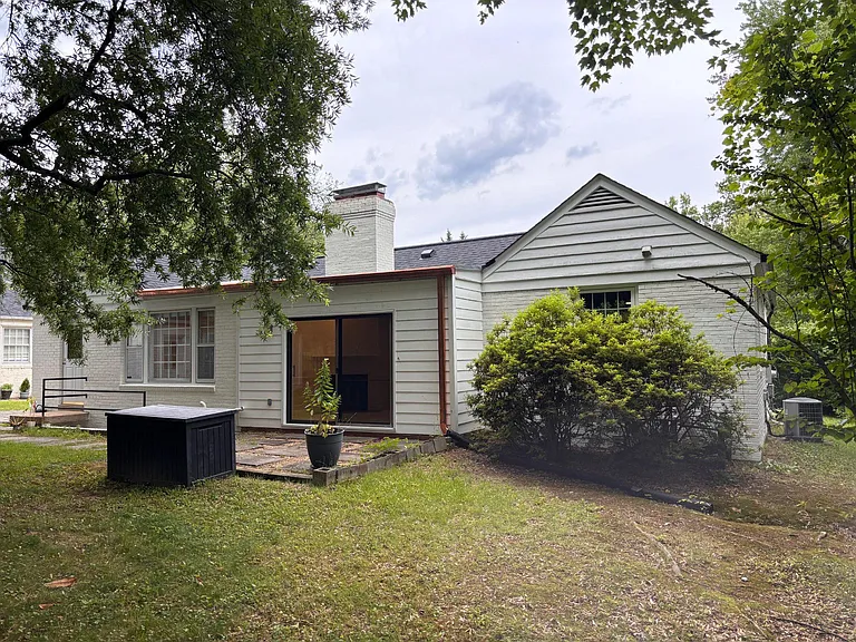 5602 Pollard Rd — Photo 2