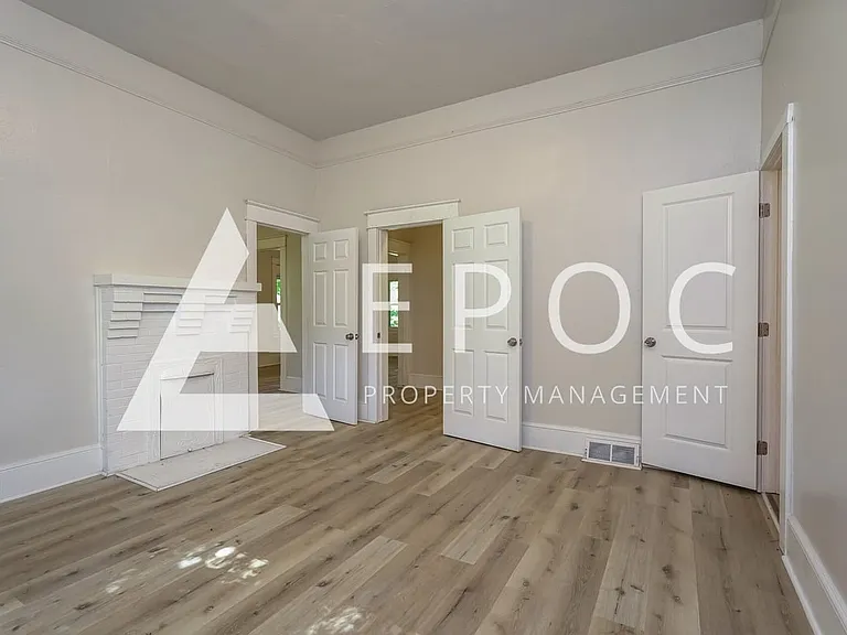 806 Lawsonville Ave — Photo 9