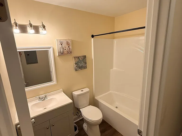 122 Ronald Pride Blvd #B — Photo 7