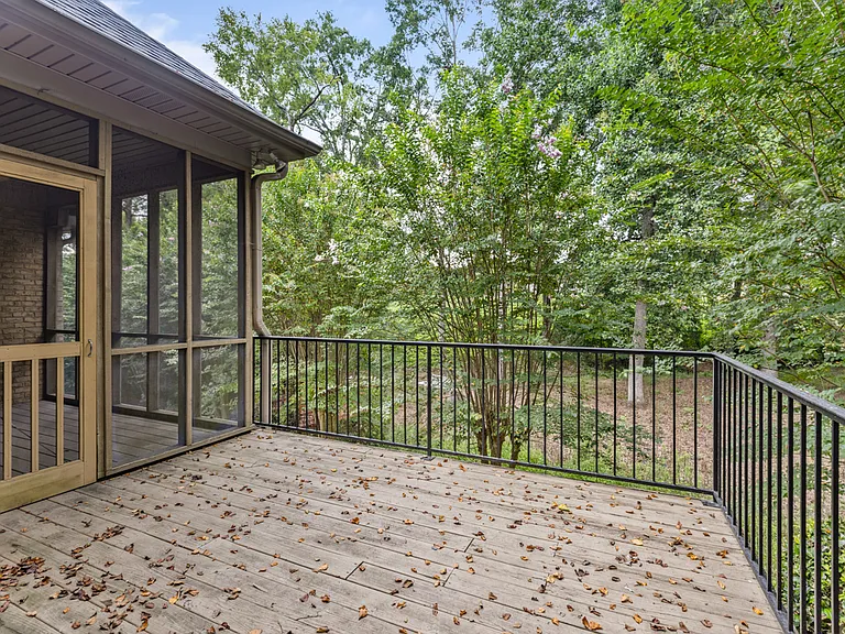 2021 Hillbrook Cir — Photo 23