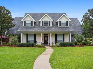 7110 Creekwood Dr, Mandeville, LA 70471