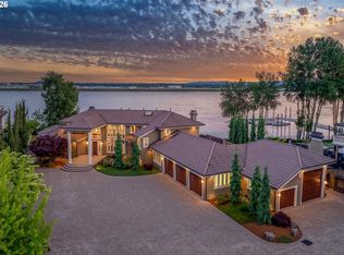 7701 SE 17th St, Vancouver, WA 98664