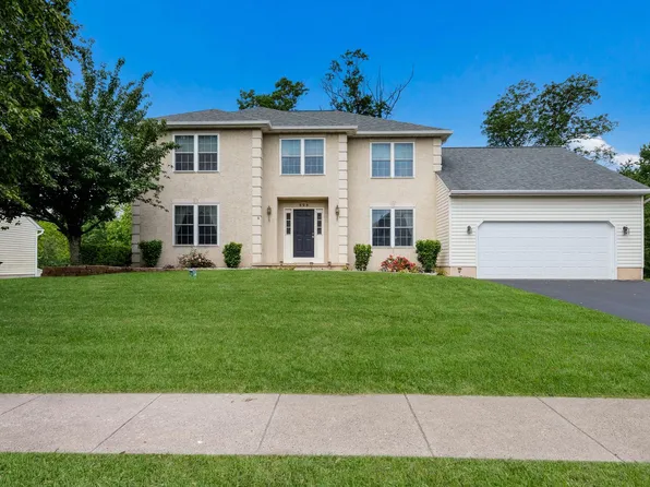 325 Vanderbilt Ln, Harleysville, PA 19438