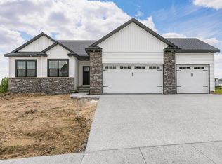 Westfield II - Heritage Plan, Spring Meadow Heights, Mount Vernon, IA 52314