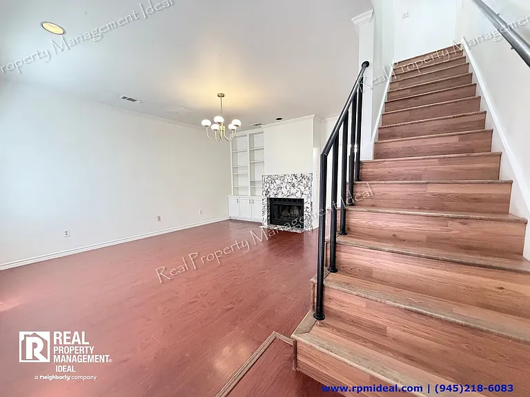 4111 Herschel Ave #2 — Photo 3