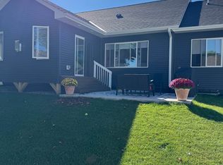 1259 Bellflower Ln NE, Owatonna, MN 55060