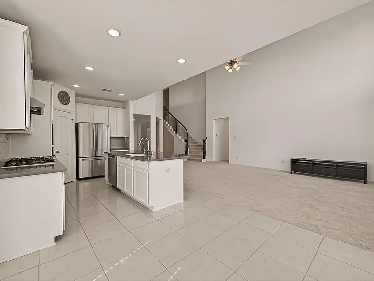 1006 Grey Dusk Ct — Photo 15