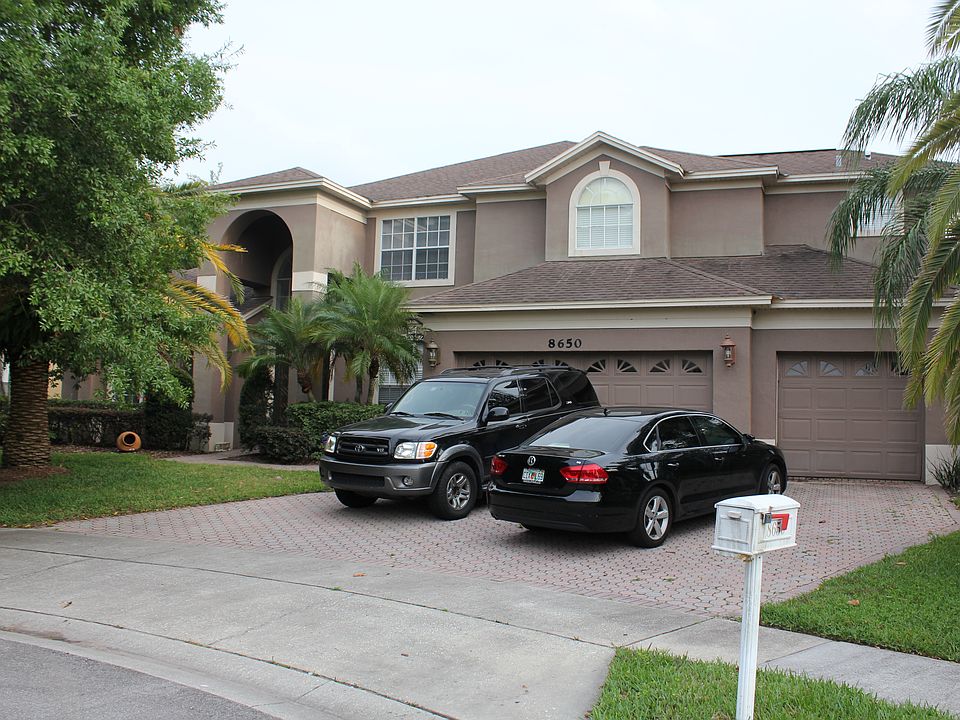 1st image of 8650 Tara Oaks Ct