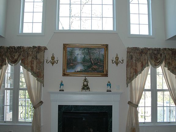 5th image of 112 Westholme Ln