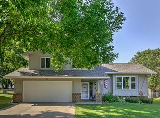 12712 Erskine St, Omaha, NE 68164