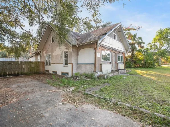 1430 E New York Ave, Deland, FL 32724