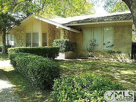 3rd image of 1421 Acapulco Dr