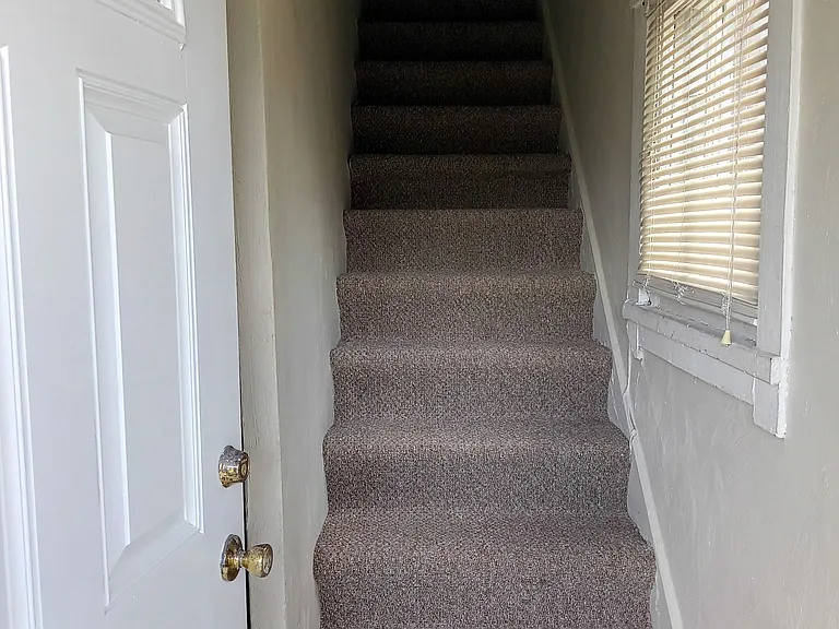 1410 1/2 Pine Way #B — Photo 2