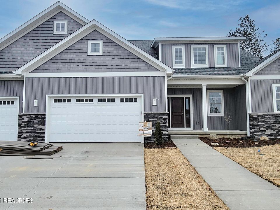 1st image of 2921 Medinah Dr #26