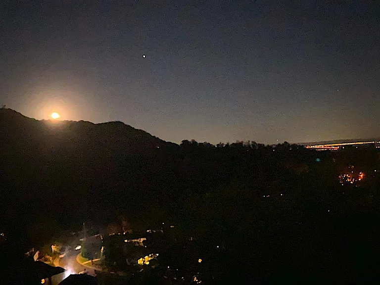 Moon Rise