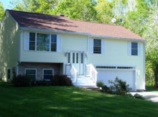 19 Foxcroft Ln, Arundel, ME 04046