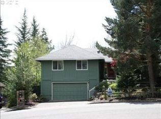 6700 SW Raleighview Ct, Portland, OR 97225