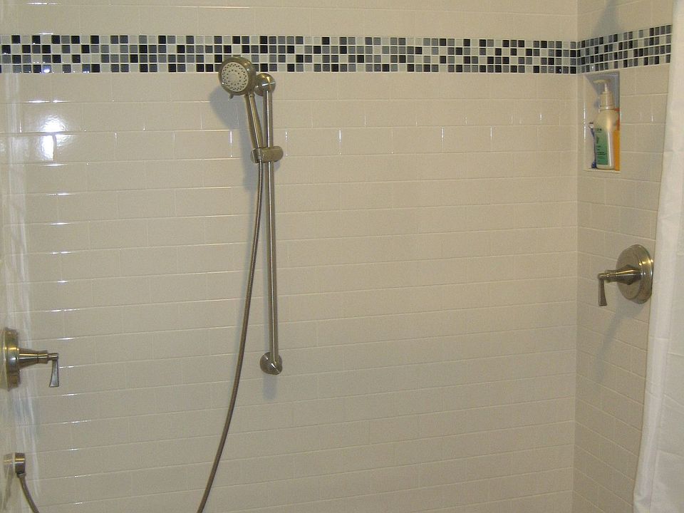 2nd image of 1127 Dancy St
