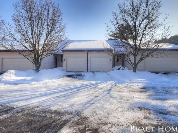 3490 Wentworth Dr SW, Wyoming, MI 49519