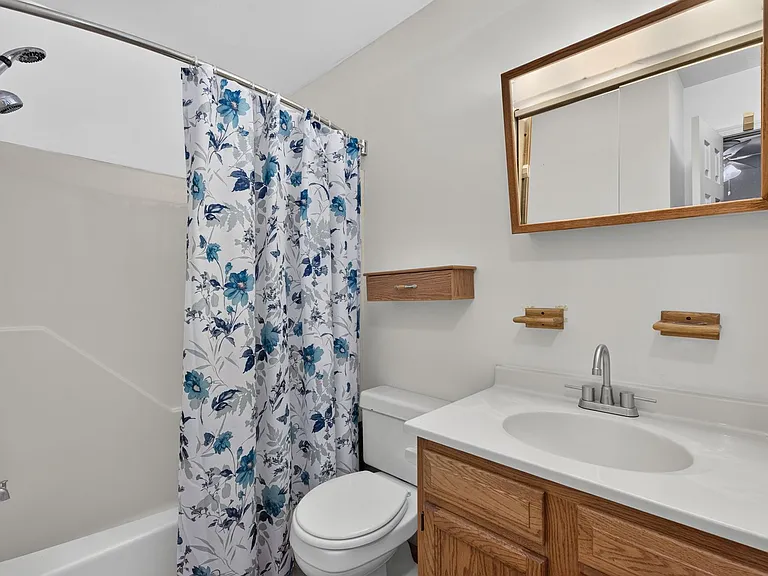 8 Cypress Dr — Photo 26