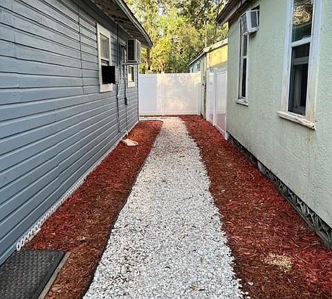 3rd image of 8413 Hamner Ave